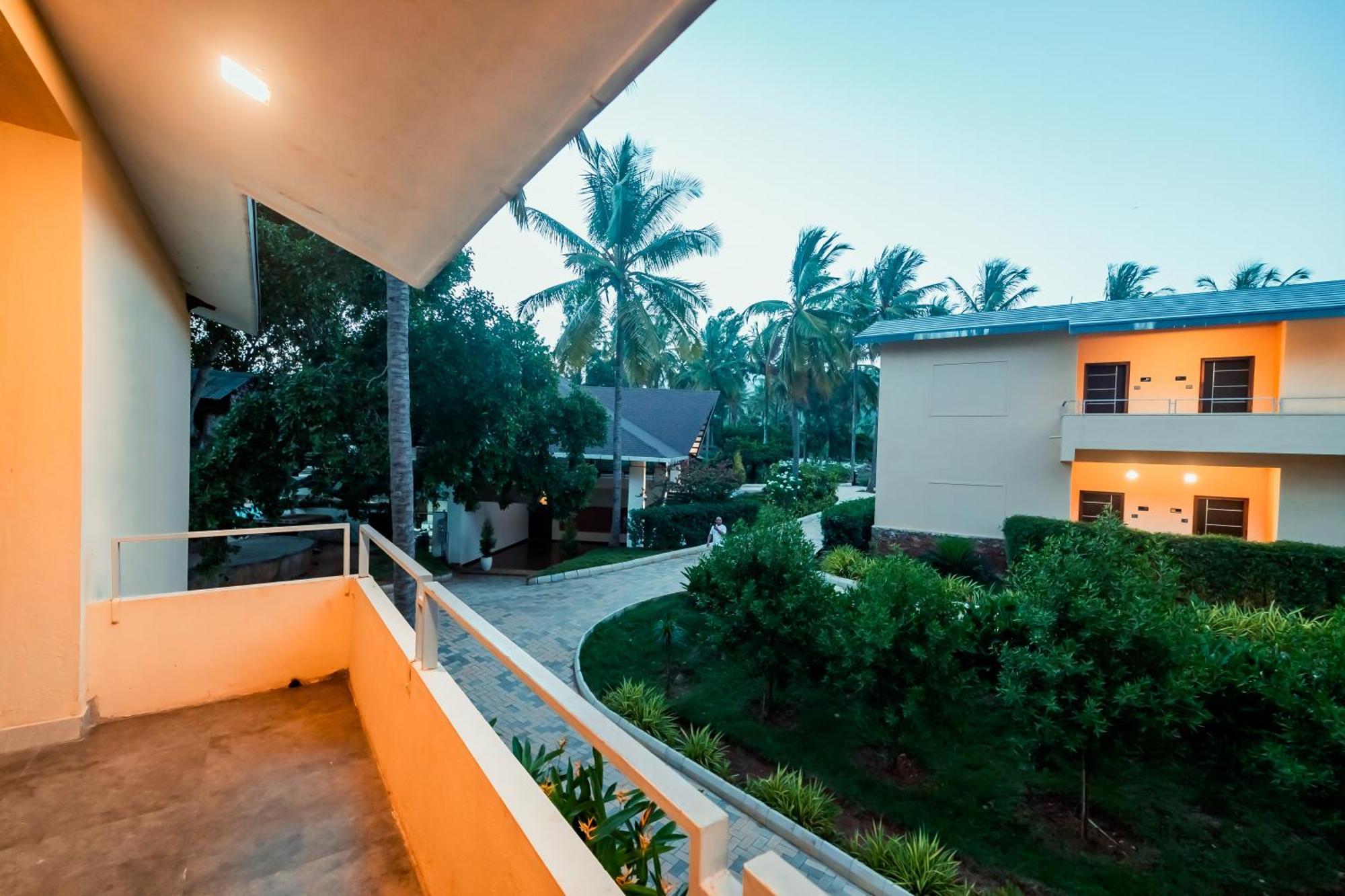 Commune18 Spa Resorts Chikmagalūr Exterior foto